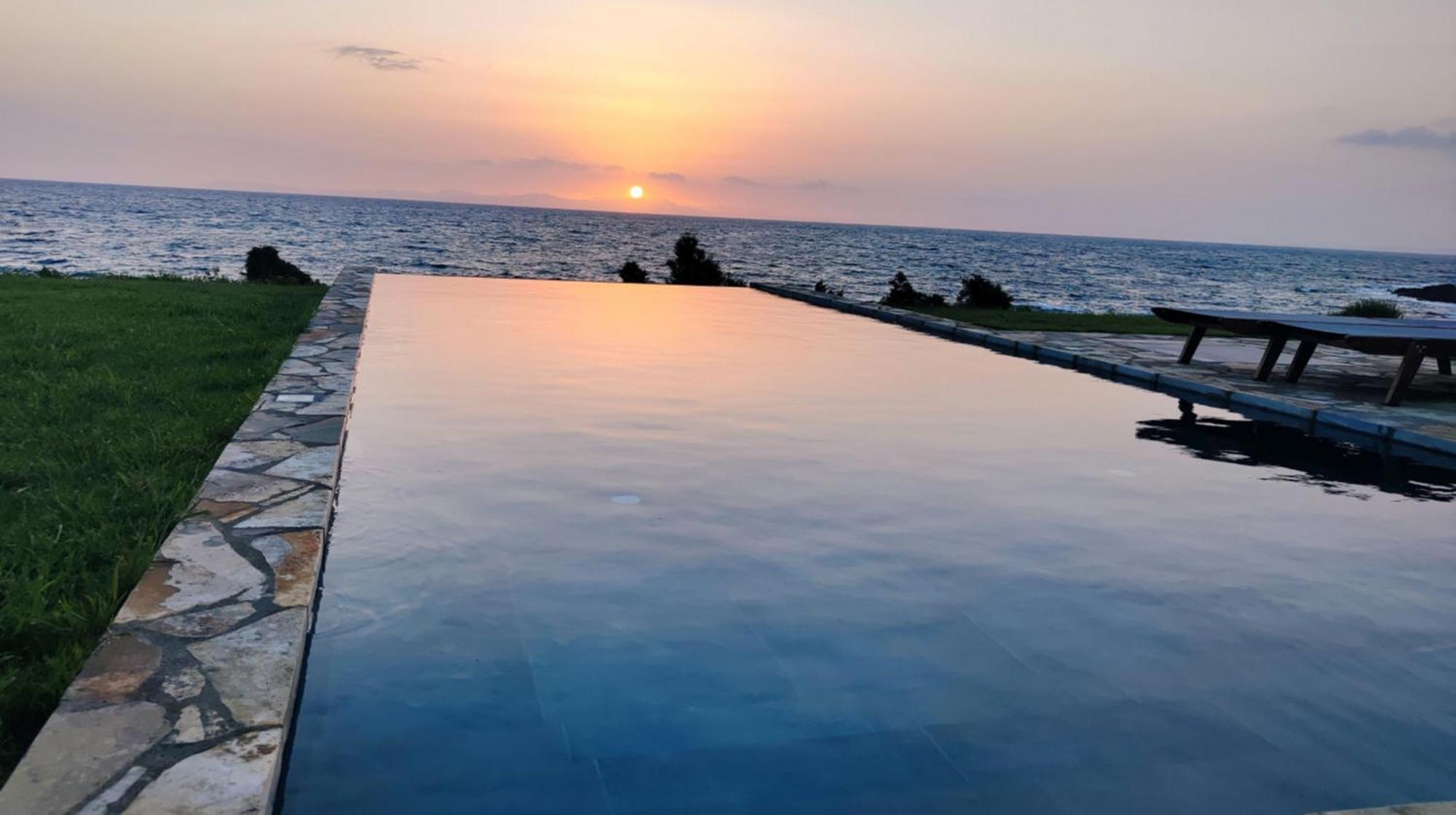 Real Life Homes Luxurious Seafront Villas Each With Their Own Private Pools Κορακοχώρι Εξωτερικό φωτογραφία
