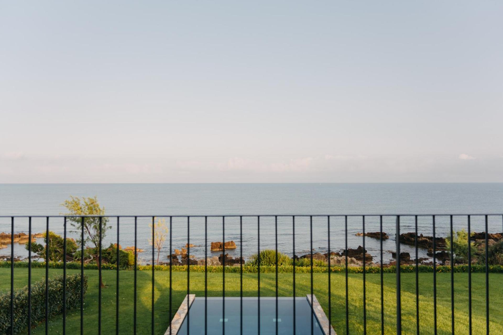 Real Life Homes Luxurious Seafront Villas Each With Their Own Private Pools Κορακοχώρι Εξωτερικό φωτογραφία
