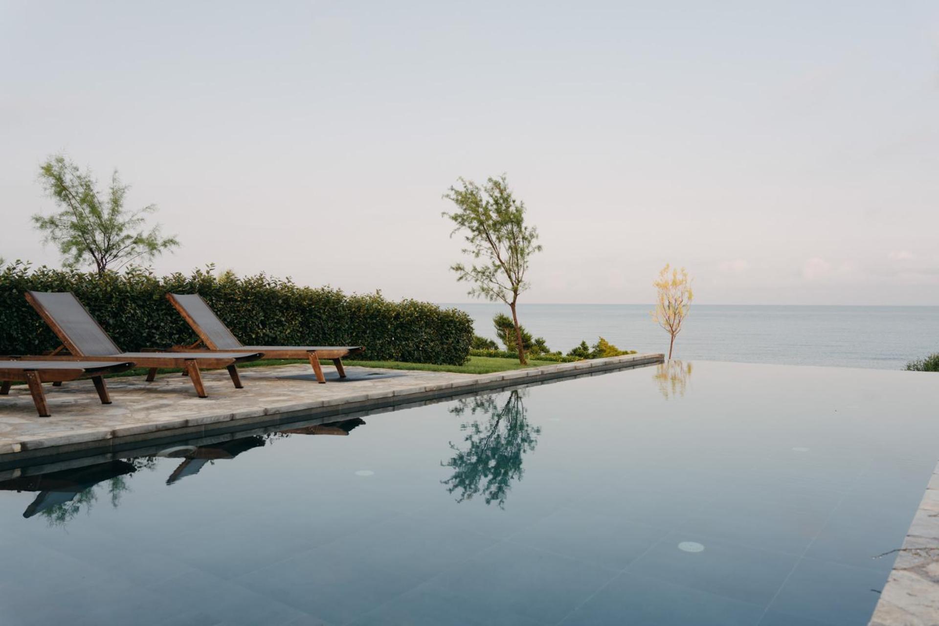 Real Life Homes Luxurious Seafront Villas Each With Their Own Private Pools Κορακοχώρι Εξωτερικό φωτογραφία